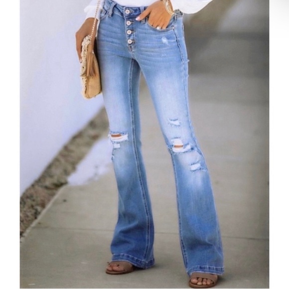 KanCan Mid Rise Button Fly Bootcut Flare Light Wash Jeans Women’s Sizes NWT - Picture 2 of 14